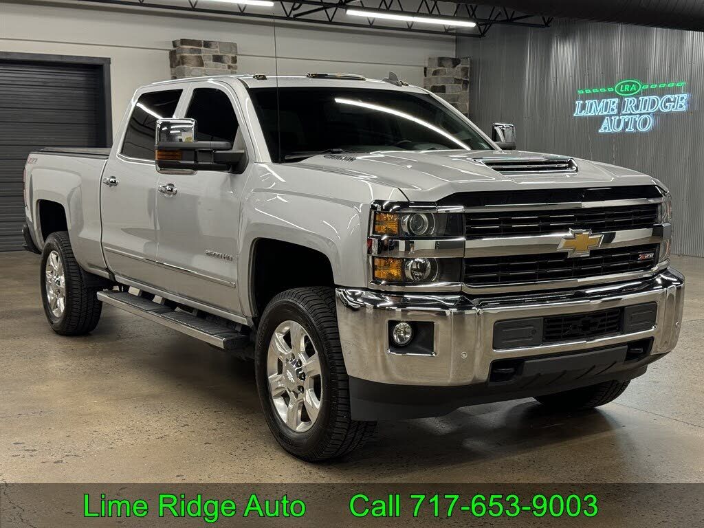 2017 CHEVROLET Silverado