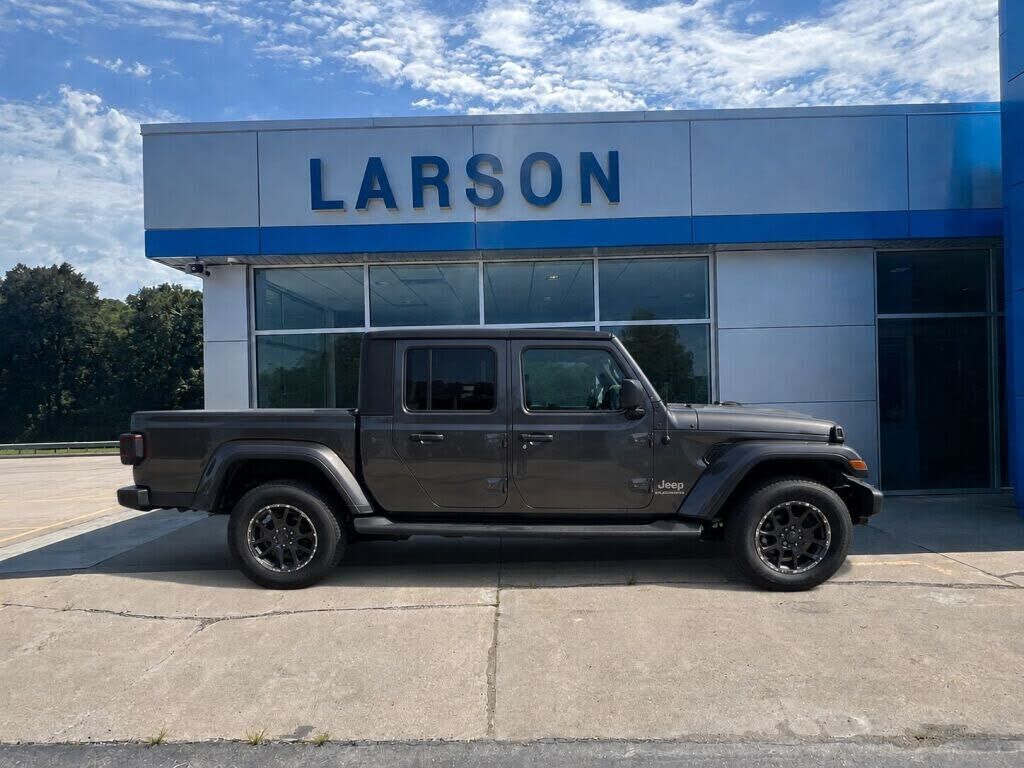 2022 JEEP Gladiator