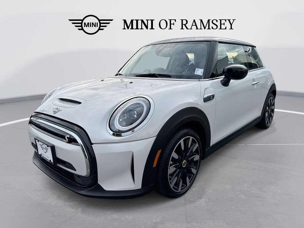 2024 MINI Hardtop