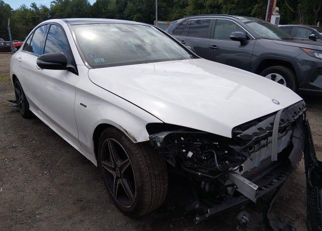 2016 MERCEDES-BENZ C-Class