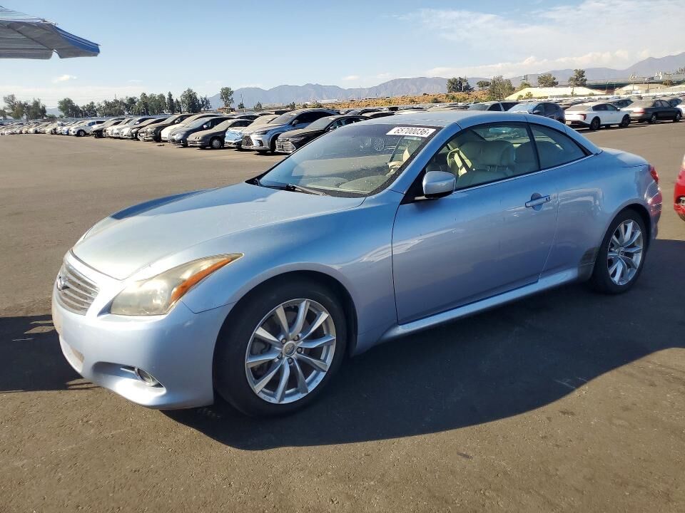 2011 INFINITI G37
