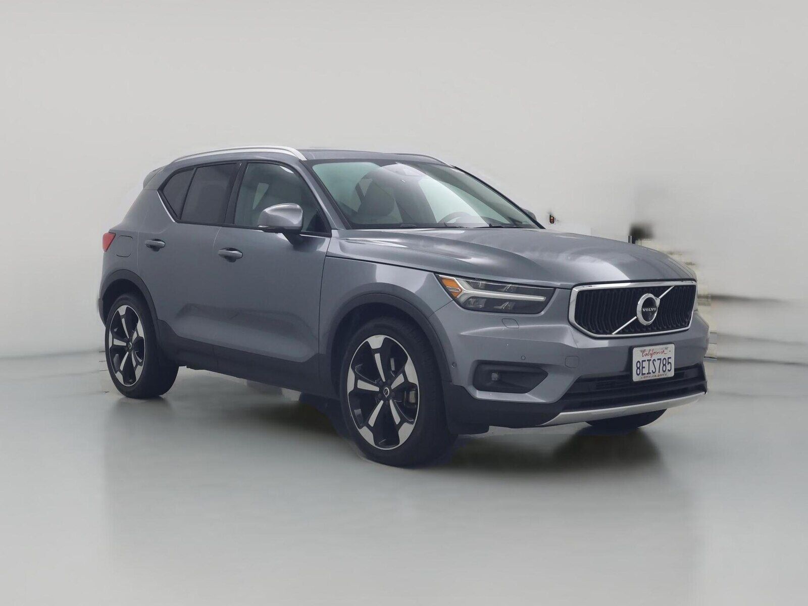 2019 VOLVO XC40