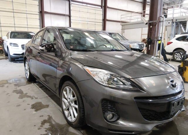2013 MAZDA Mazda3