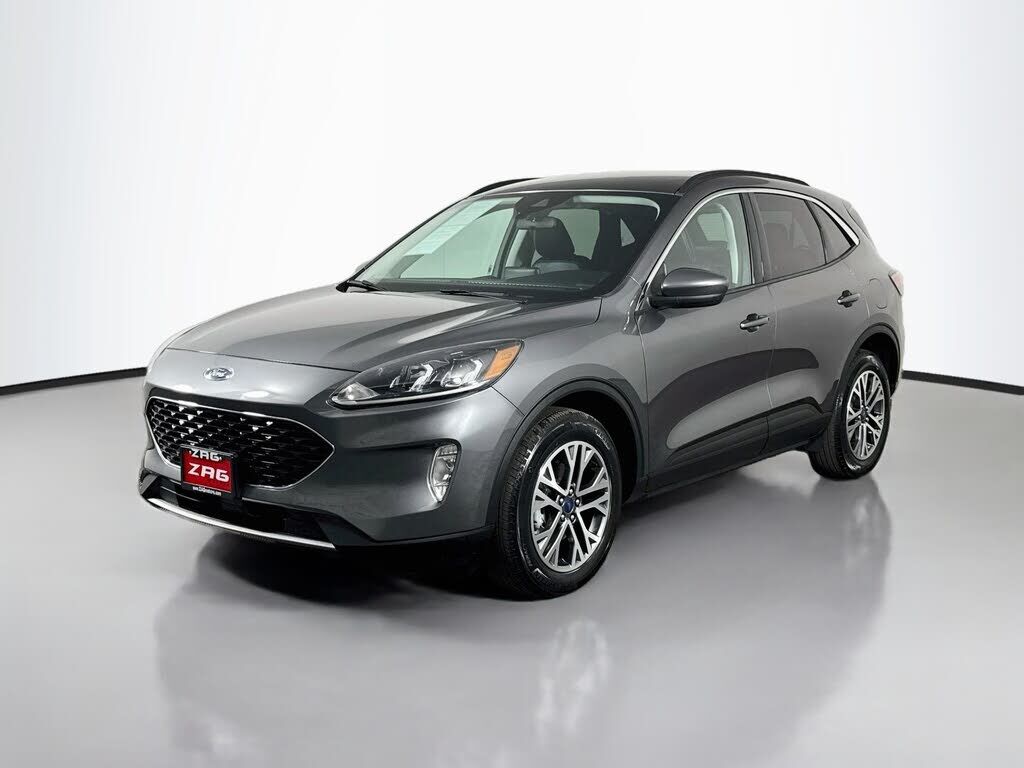 2021 FORD Escape