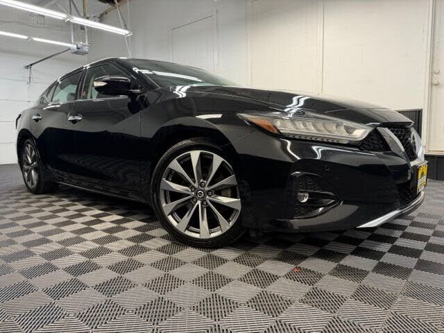 2020 NISSAN Maxima