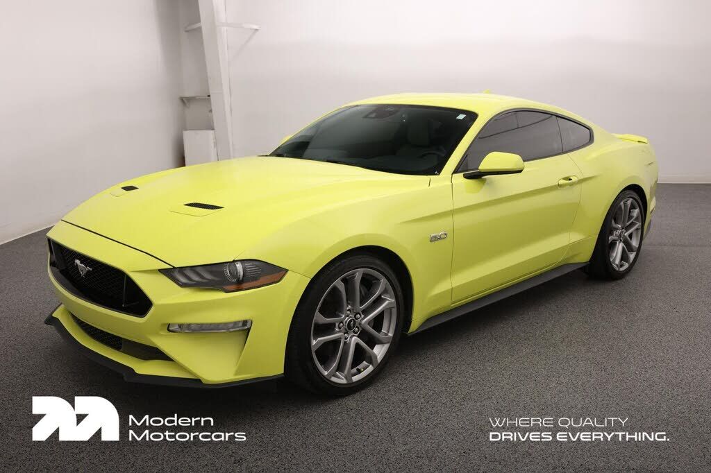 2021 FORD Mustang