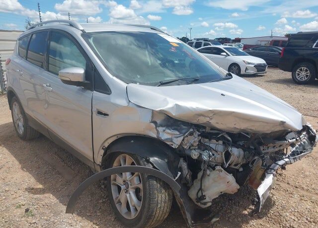 2016 FORD Escape
