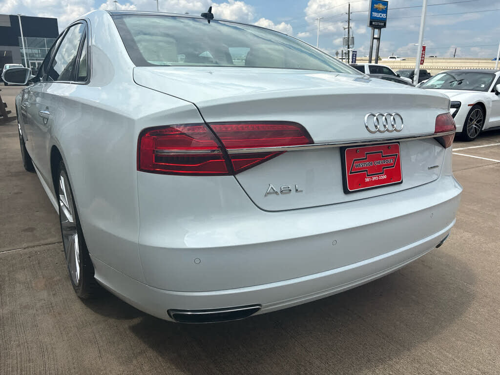 2017 Audi A8