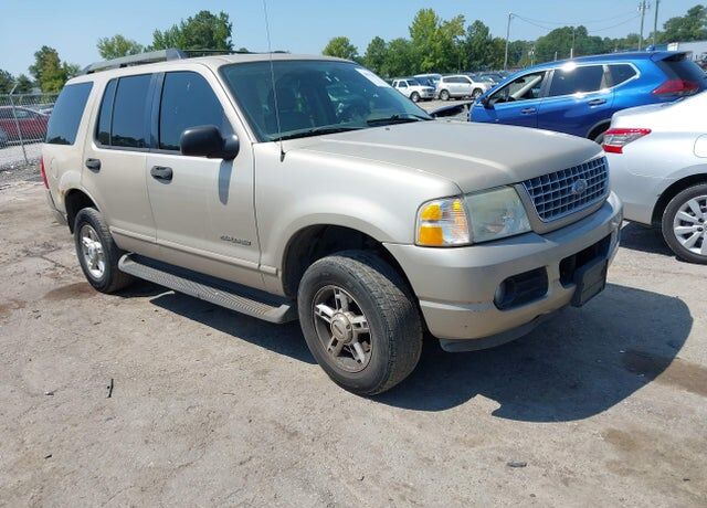 2005 FORD Explorer