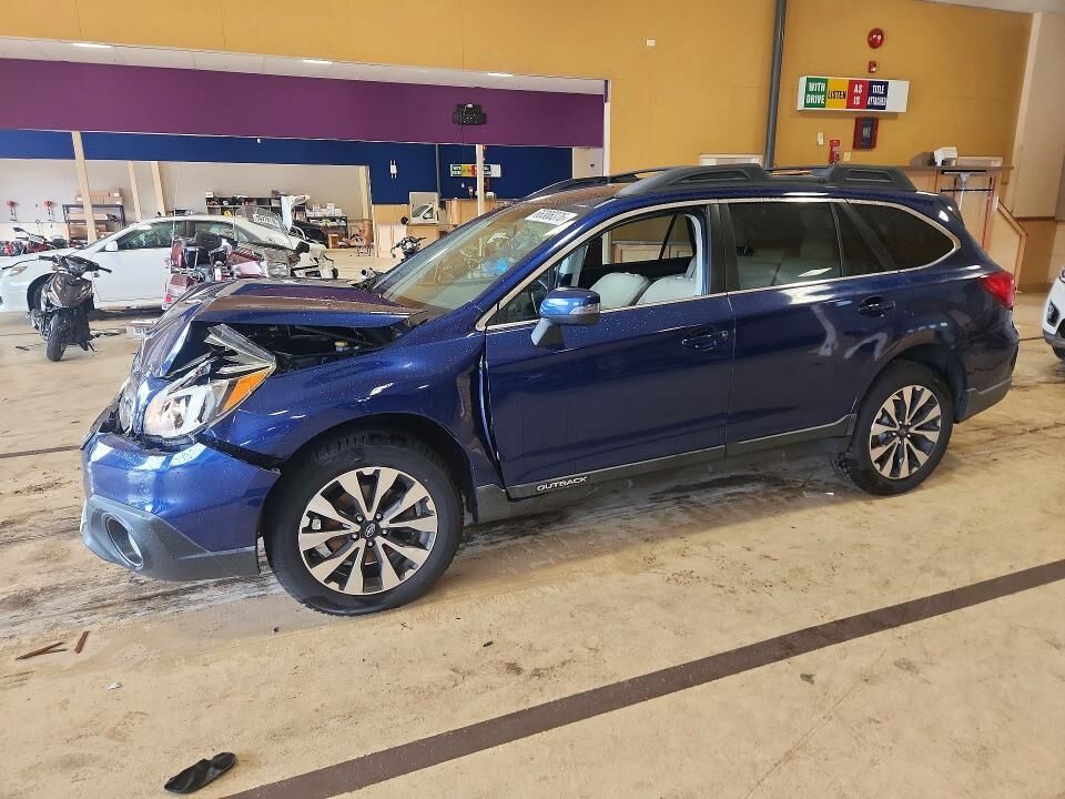 2015 SUBARU Outback