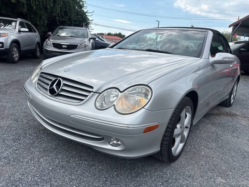 2005 MERCEDES-BENZ CLK-Class