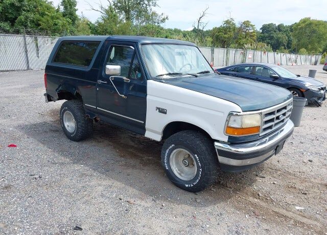 1995 FORD Bronco