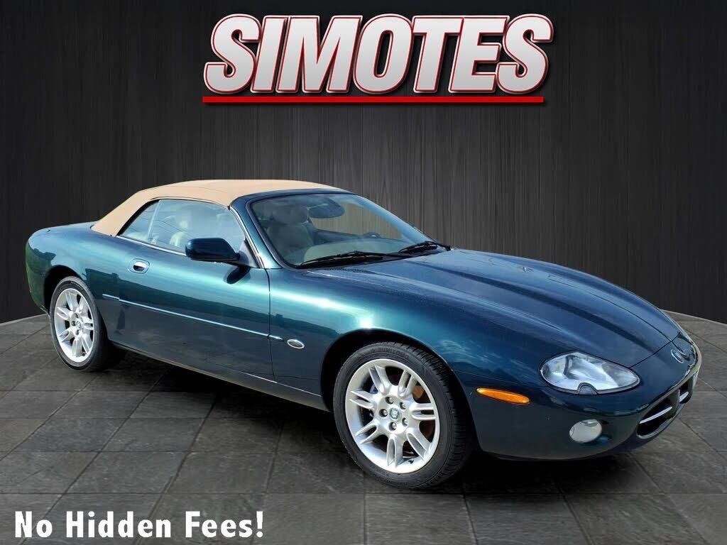 2002 JAGUAR XK8