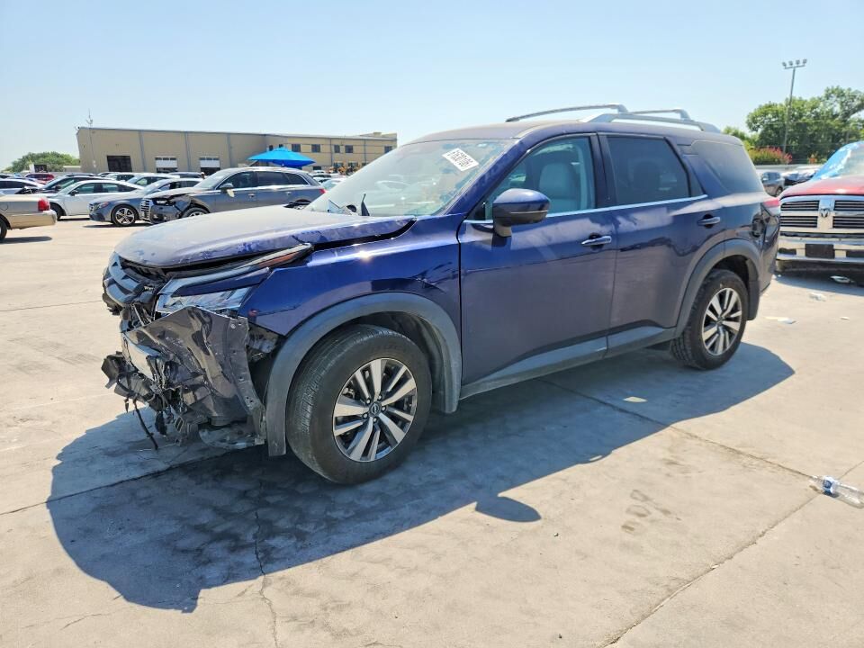2024 NISSAN Pathfinder