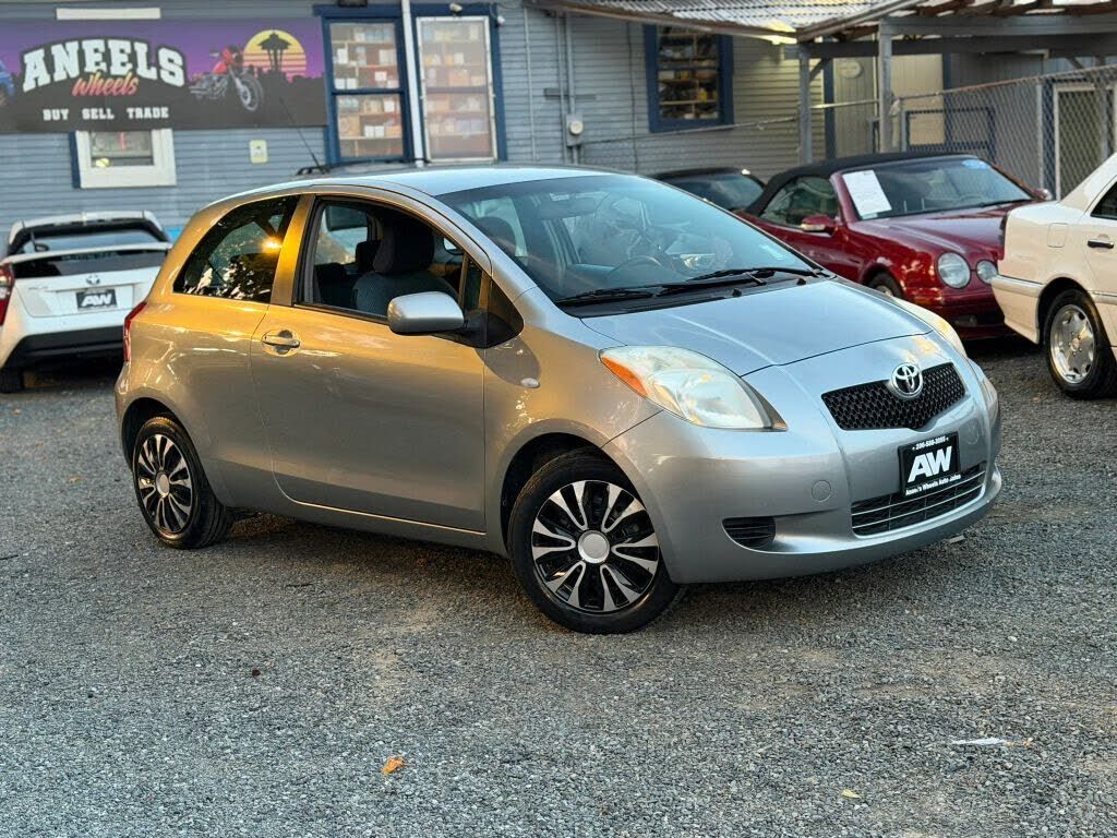 2008 TOYOTA Yaris