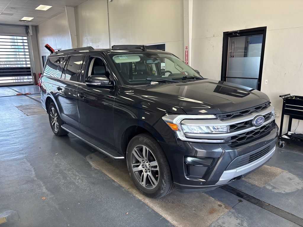 2023 FORD Expedition