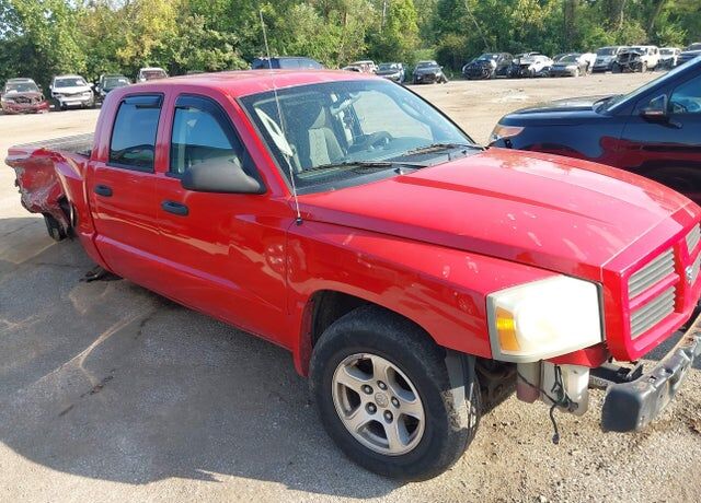 2006 DODGE Dakota