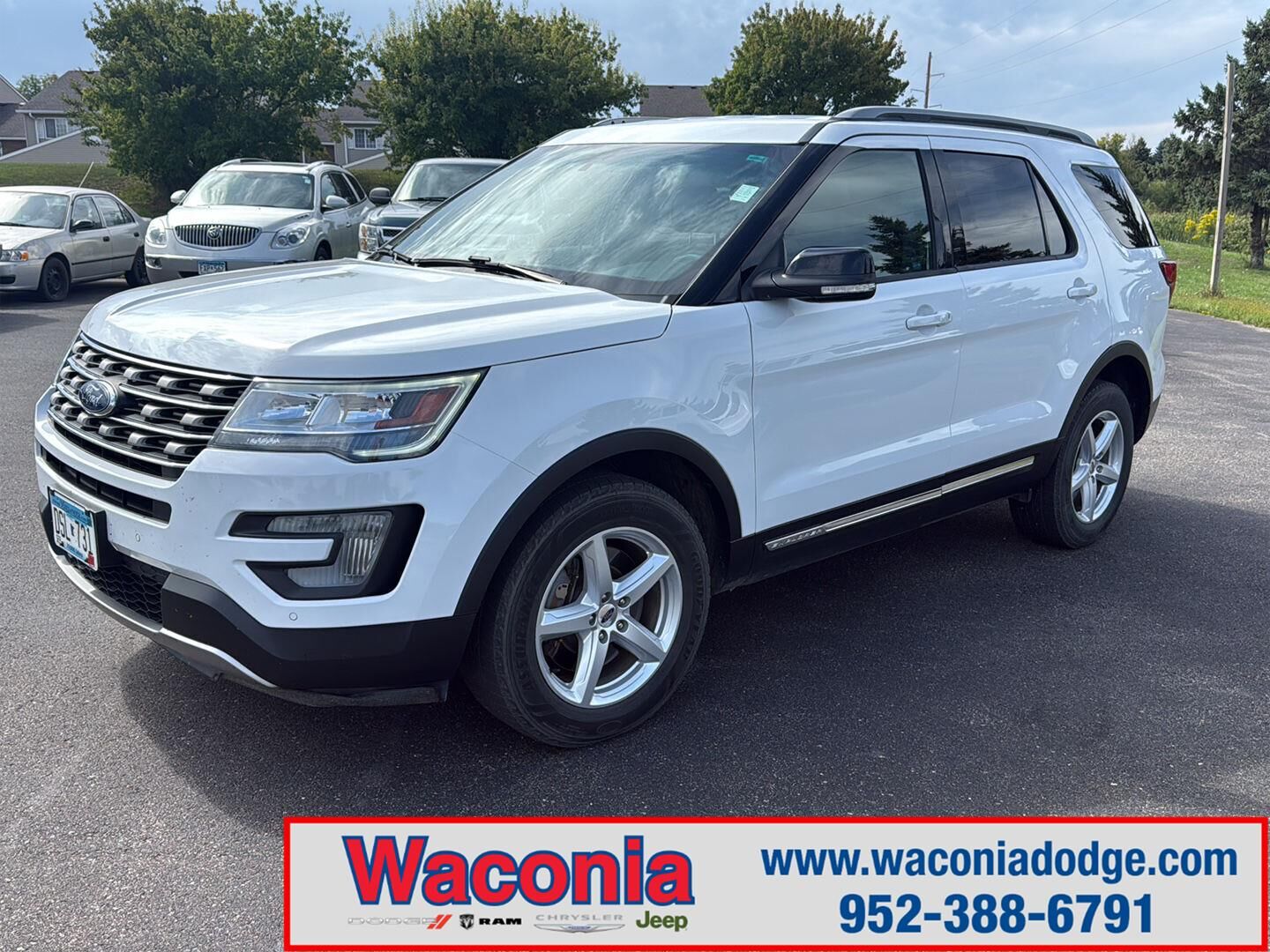 2017 FORD Explorer