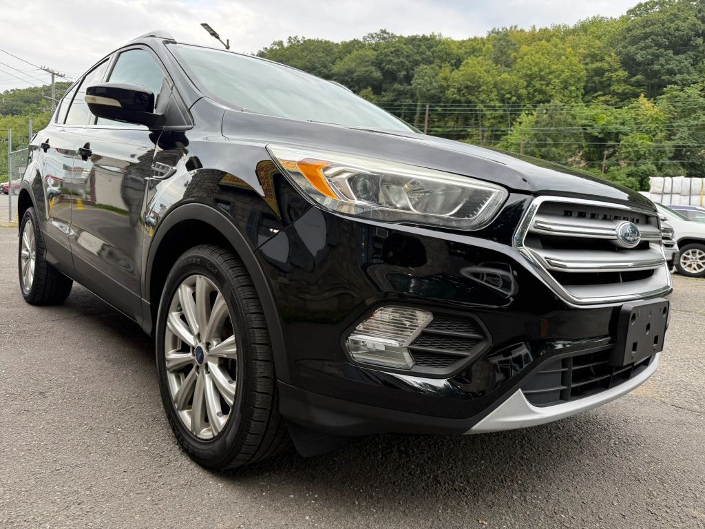 2017 FORD Escape