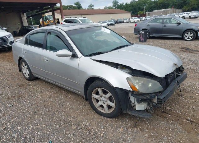 2005 NISSAN Altima