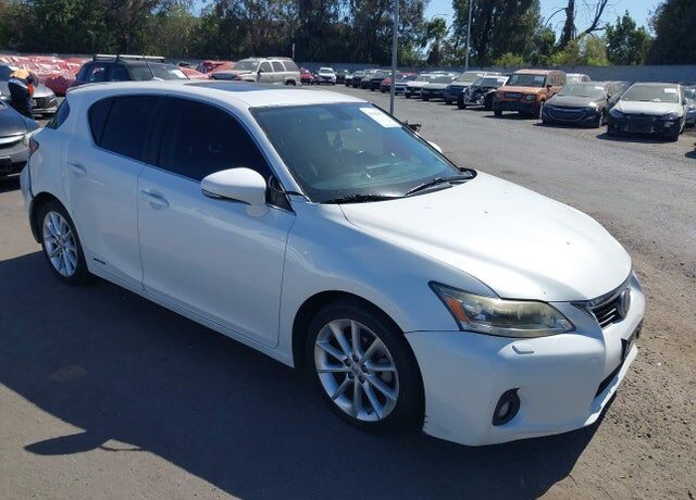2011 LEXUS CT