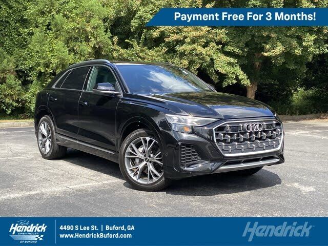 2024 AUDI Q8
