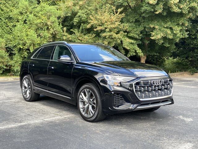 2024 Audi Q8
