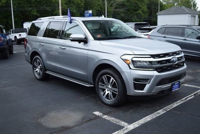 2022 FORD Expedition
