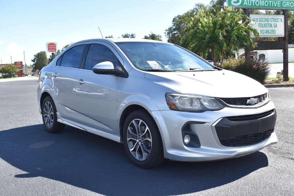 2017 CHEVROLET Sonic