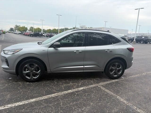 2023 FORD Escape