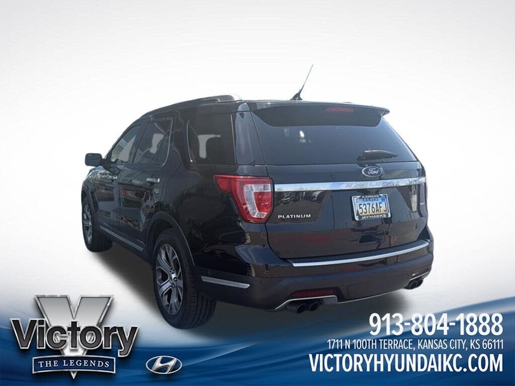 2018 FORD Explorer