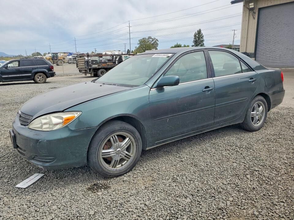 2002 TOYOTA Camry