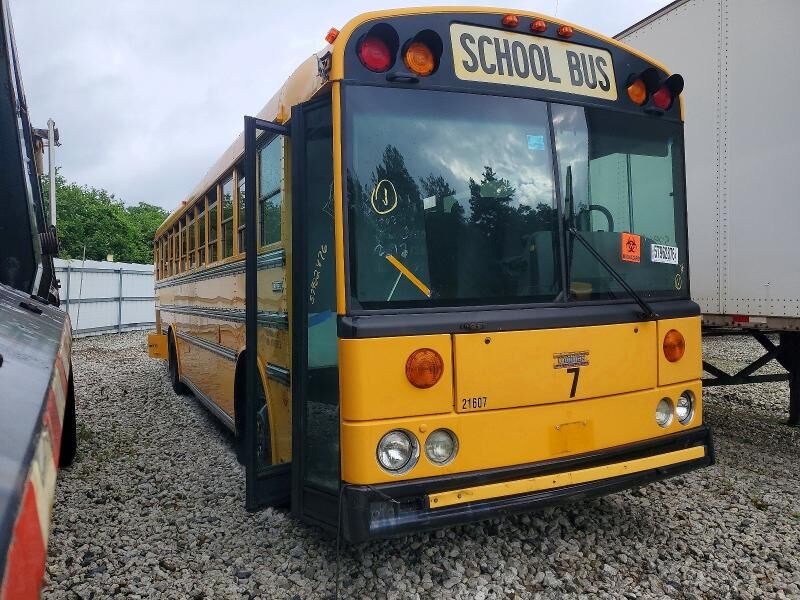 2012 THOMAS BUILT HDX