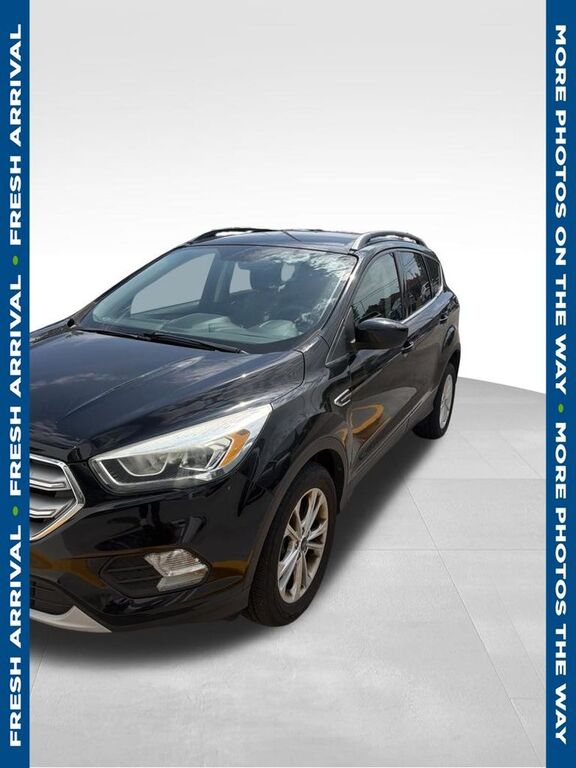 2017 FORD Escape
