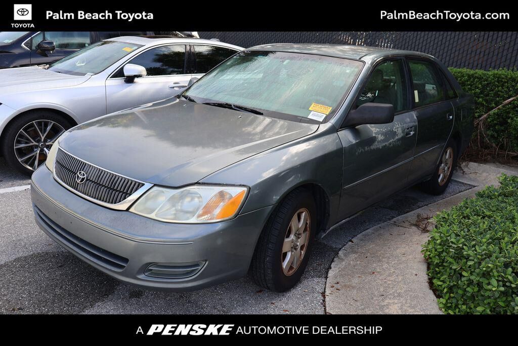 2001 TOYOTA Avalon