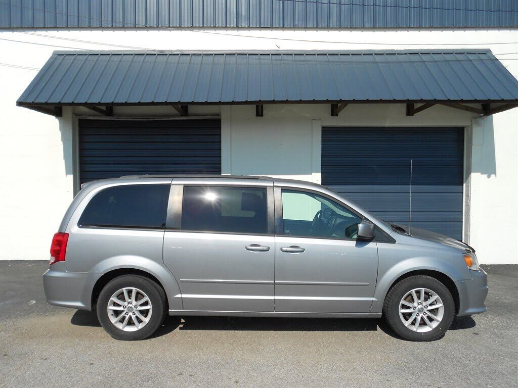 2016 DODGE Grand Caravan