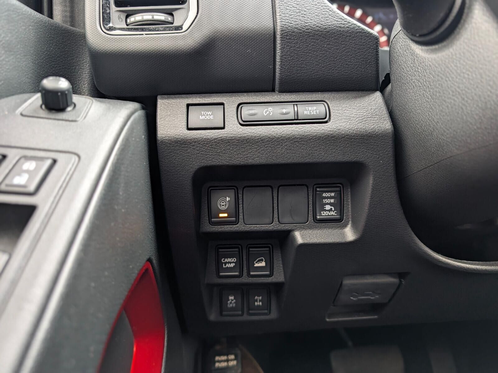 2024 NISSAN Frontier