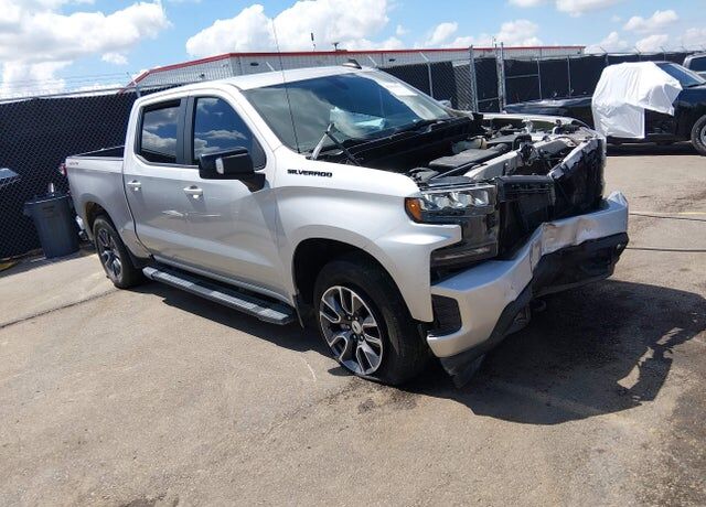 2021 CHEVROLET Silverado