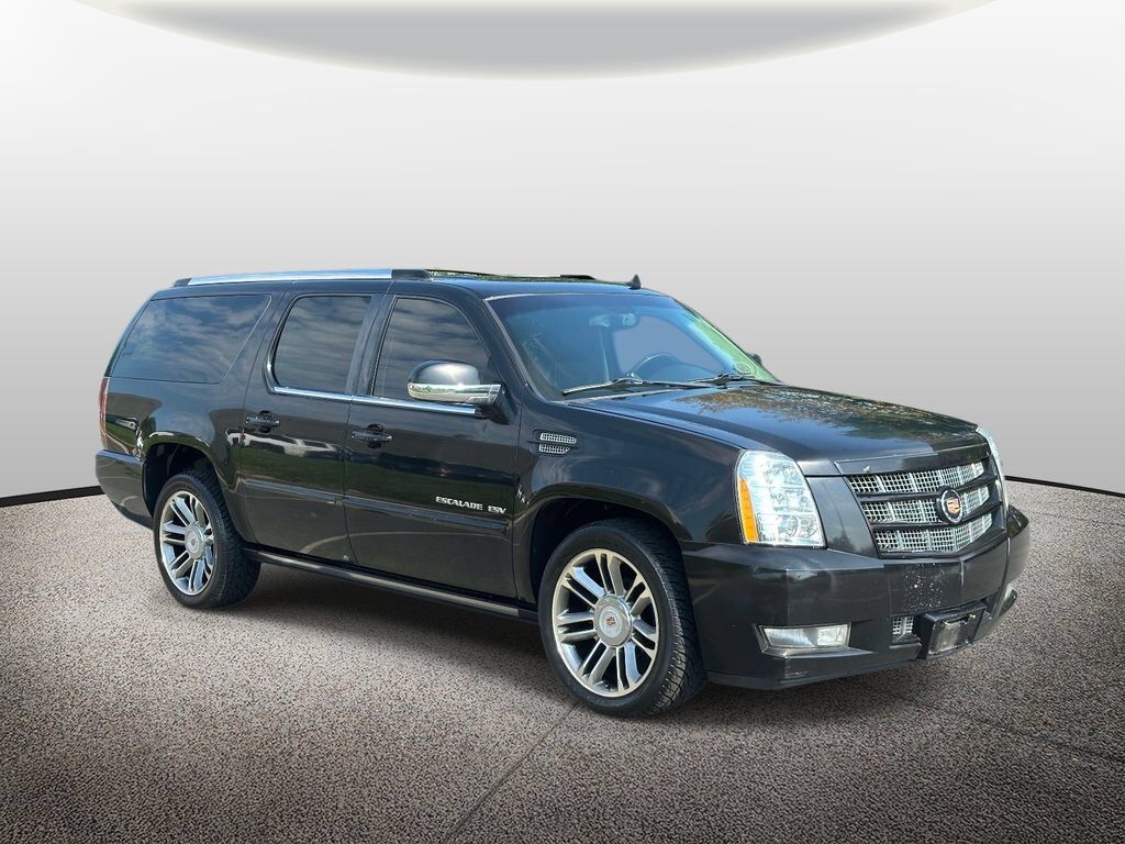 2013 CADILLAC Escalade