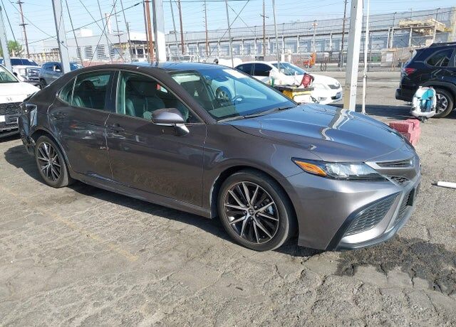 2023 TOYOTA Camry