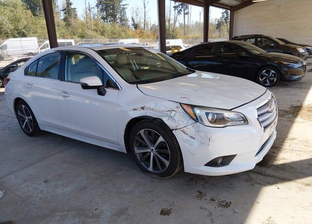 2017 SUBARU Legacy