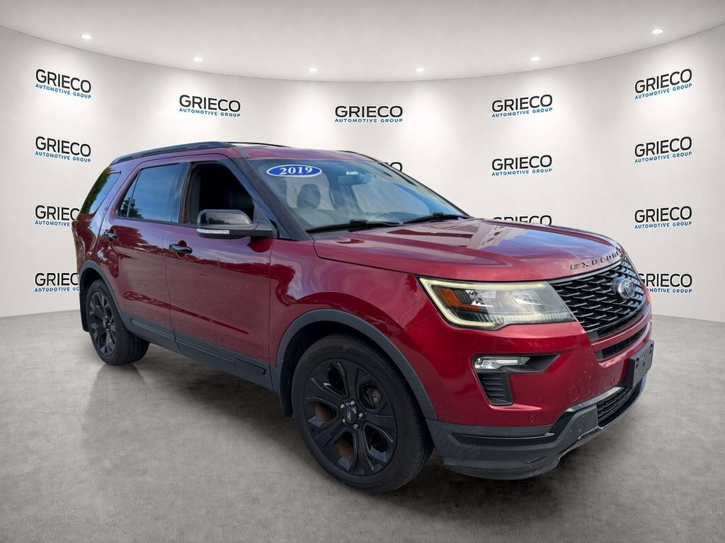 2019 FORD Explorer