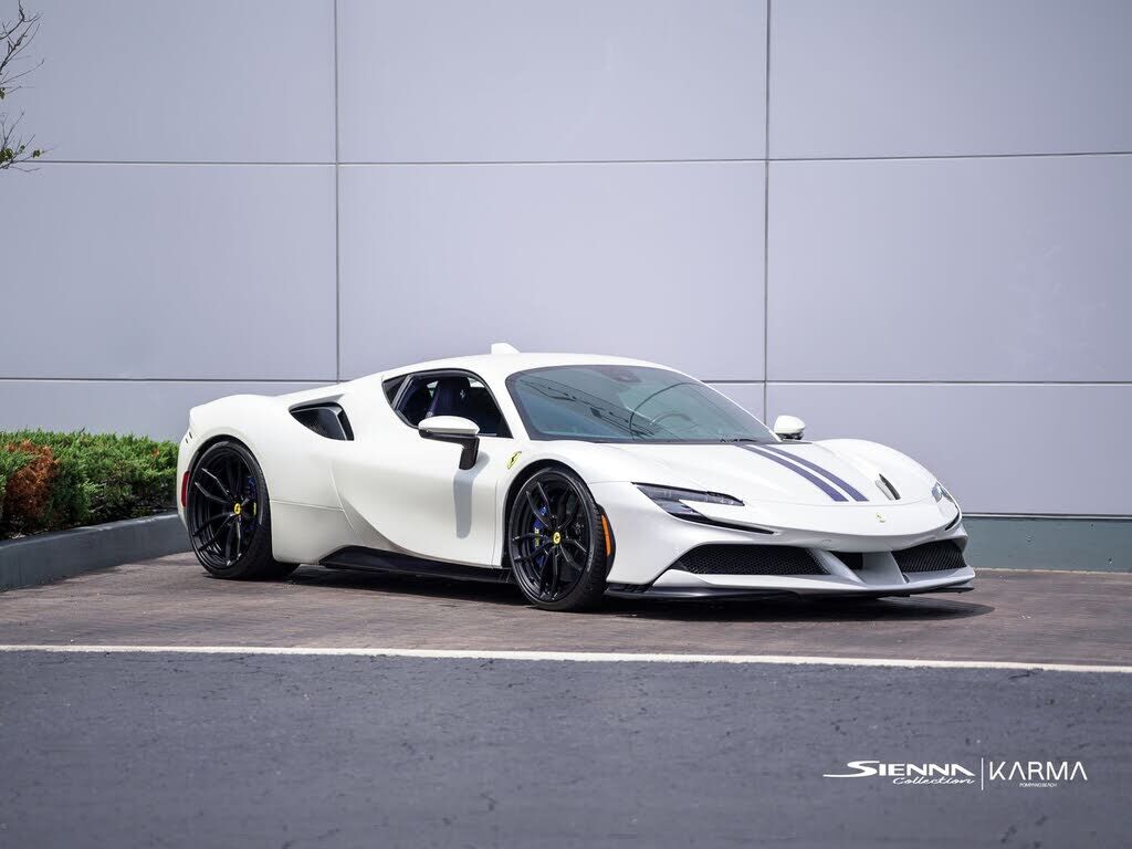 2022 FERRARI SF 90 STradale