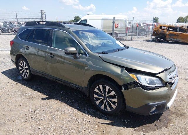 2015 SUBARU Outback