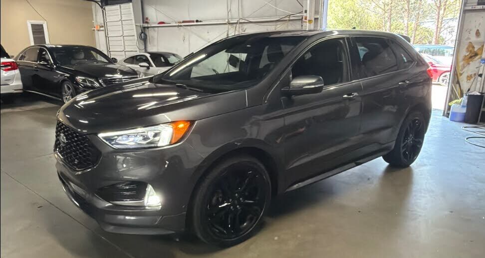 2020 FORD Edge