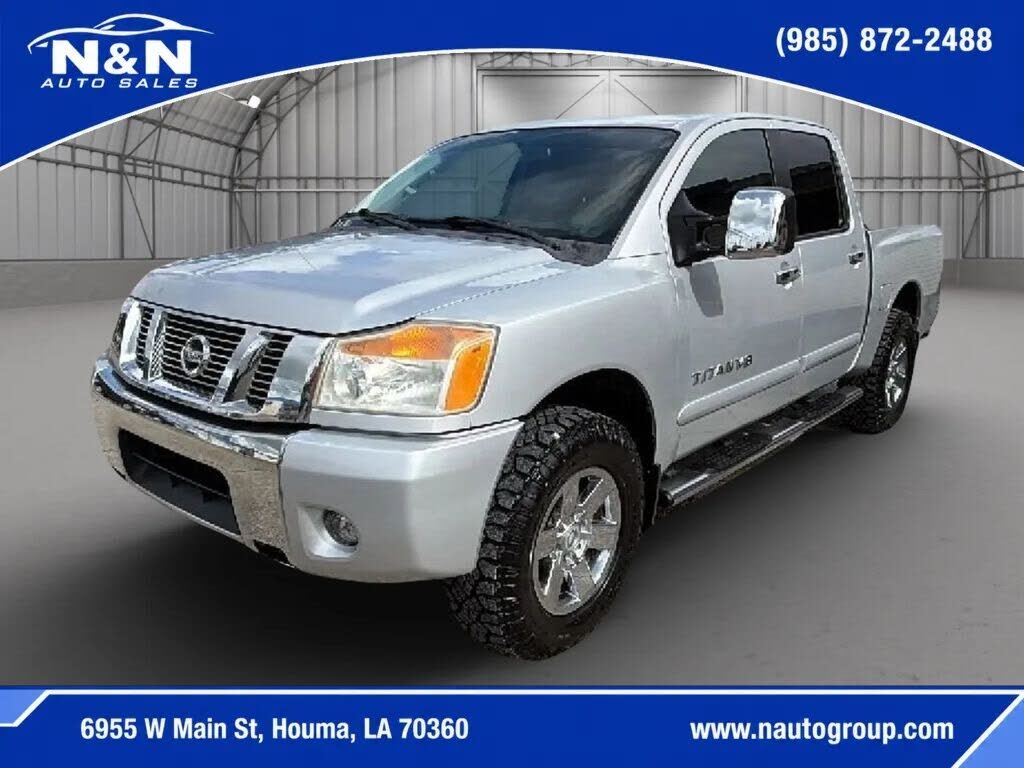 2012 NISSAN Titan
