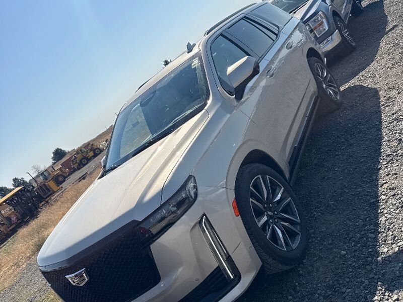 2021 CADILLAC Escalade