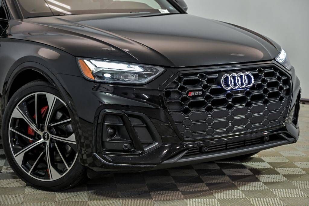 2023 Audi SQ5