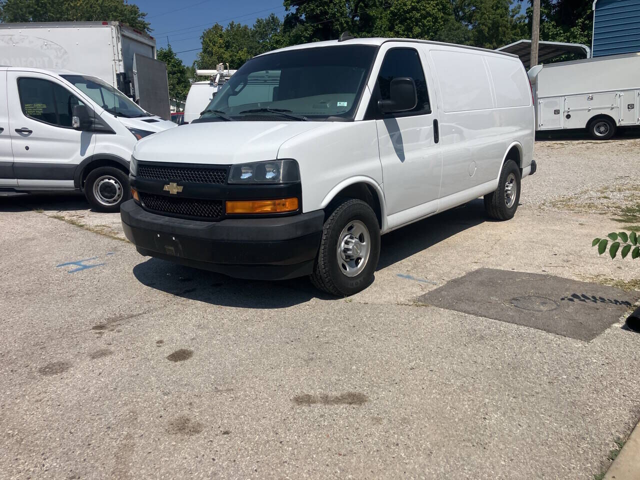 2020 CHEVROLET Express