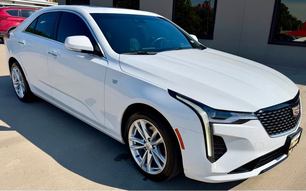 2021 CADILLAC CT4
